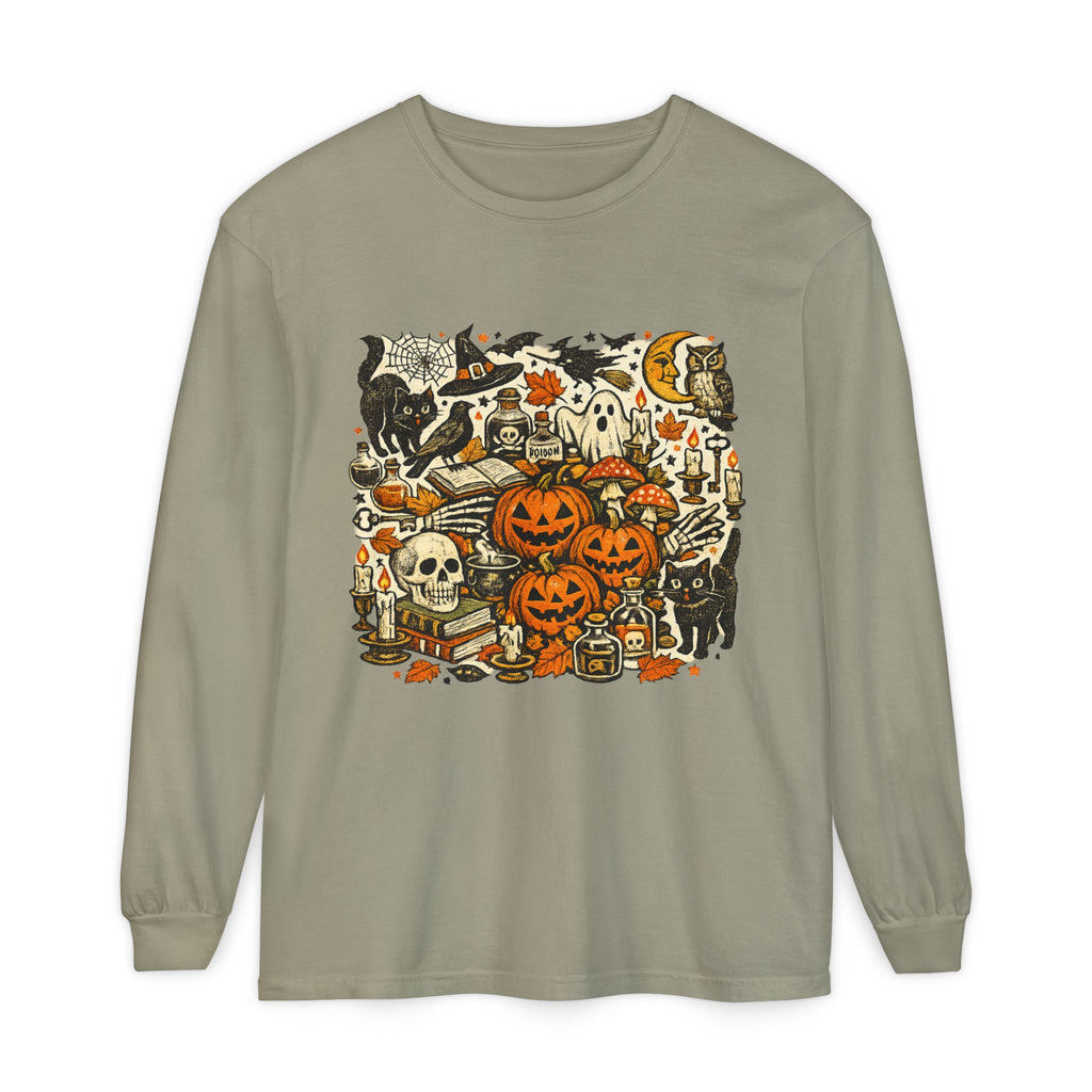 Halloween Vintage Pumpkins, Cats & Spooky Night Long Sleeve T-Shirt