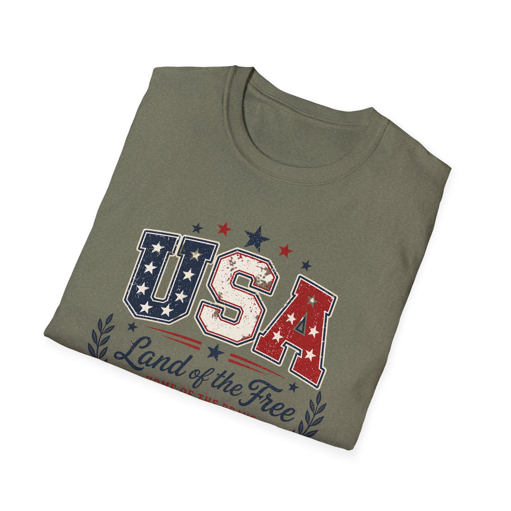 Vintage USA 250 Years of Freedom Graphic Tee - 2026 4th of July Semiquincentennial Patriotic Land of the Free T-Shirt