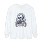 Gothic Skull 'Memento Mori' Bookstack Design - Long Sleeve T-Shirt