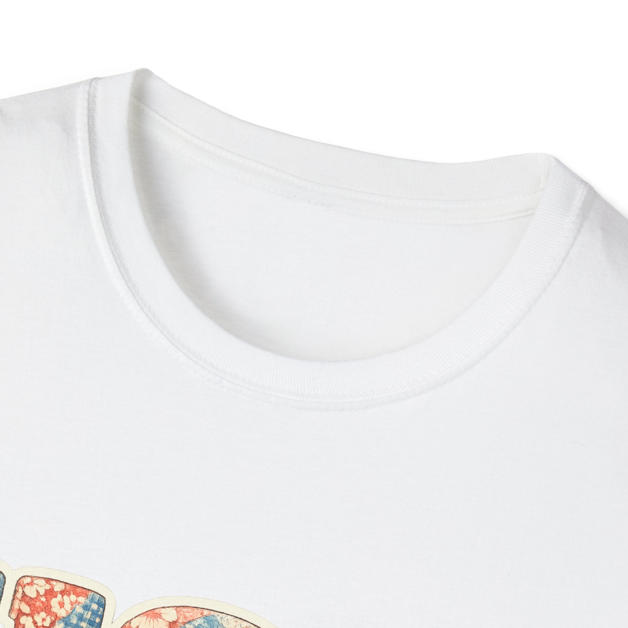 Quilted Patchwork USA T-Shirt, Vintage Floral Rose Daisy America Tee, Cottagecore Patriotic Letter Shirt, 4th of July Grandma Quilt Style