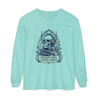 Gothic Skull 'Memento Mori' Bookstack Design - Long Sleeve T-Shirt