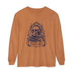 Gothic Skull 'Memento Mori' Bookstack Design - Long Sleeve T-Shirt
